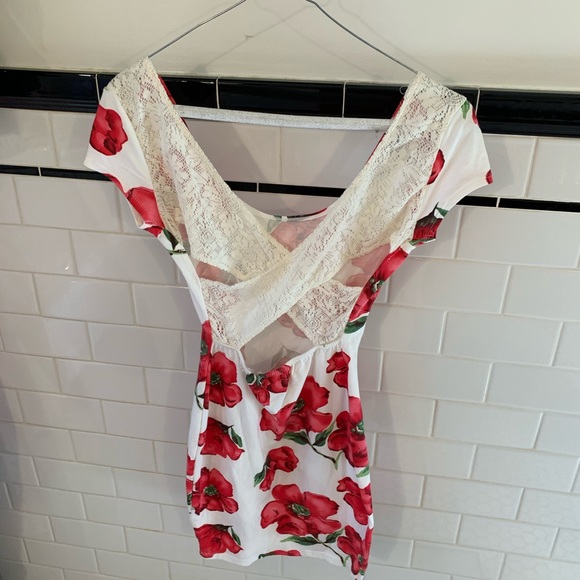 White & red/pink flower print mini (bodycon) dress - Picture 4 of 4